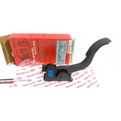 PEDALE ACCELLERATORE...