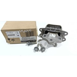 SUPPORTO MOTORE SUL LATO...