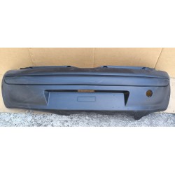 PARAURTI POSTERIORE ADATTO...