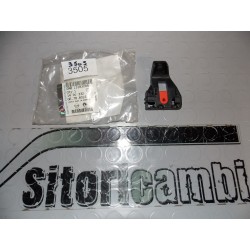 SUPPORTO DESTRO PARAURTI...