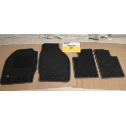 KIT 4 PEZZI TAPPETI...