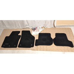 KIT 4 PEZZI TAPPETINI...