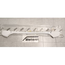 SPOILER BIANCO PARAURTI...