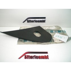 ANGOLO PLASTICA FINESTRINIO...