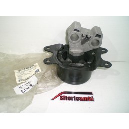 SUPPORTO MOTORE ANTERIORE...