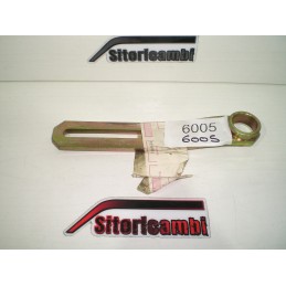 STAFFA FLANGIA ALTERNATORE...