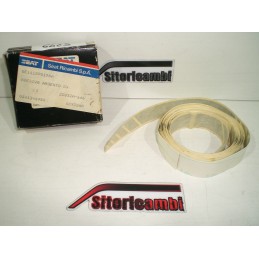 STRISCIA ADESIVA LATERALE...