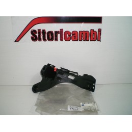 SUPPORTO STAFFA DESTRA...