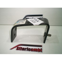 SUPPORTO STAFFA SX PARAURTI...