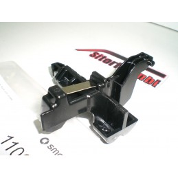 SERRATURA BASSO A DESTRA...