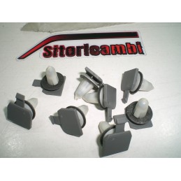 8X CLIP MONATGGIO...