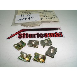 6X DADO IN LAMIERA M5...