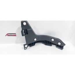 SUPPORTO DESTRO PARAURTI...