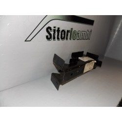 STAFFA RINFORZO PARAURTI...